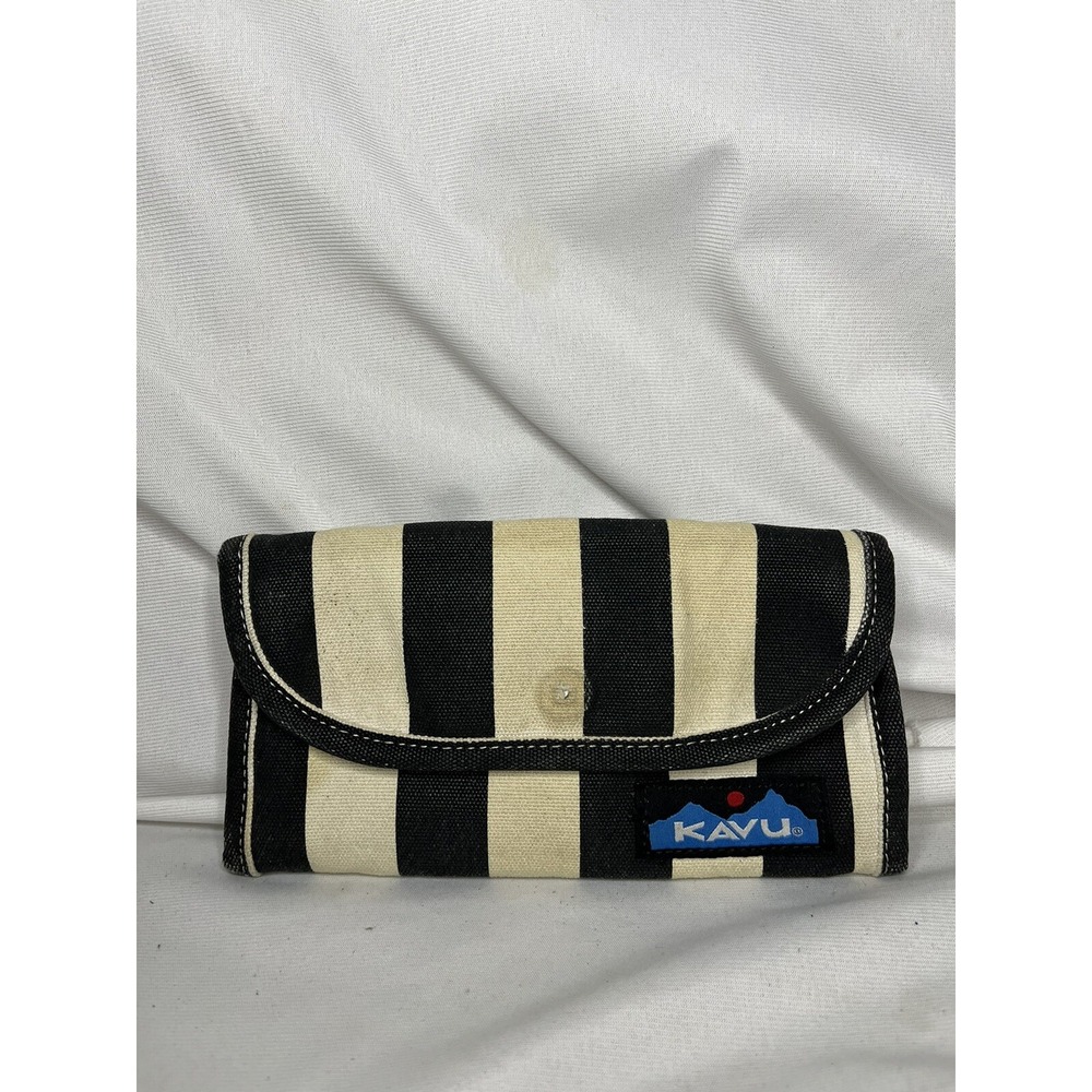 Kavu Women's Wallet Pocket Book Black & White Stripped